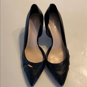 Nine West black high heel shoe